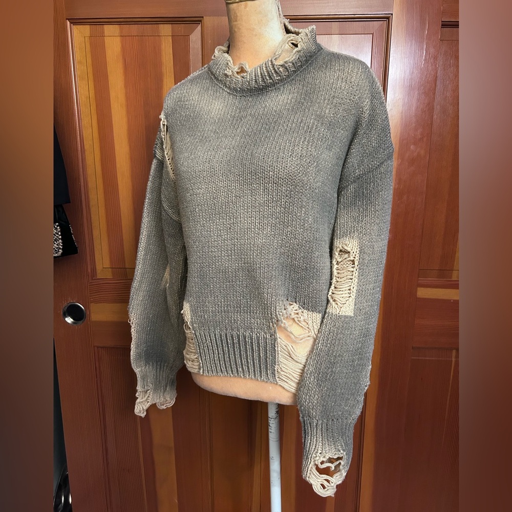 Distressed Oversized Sweater. - Picture 7 of 16